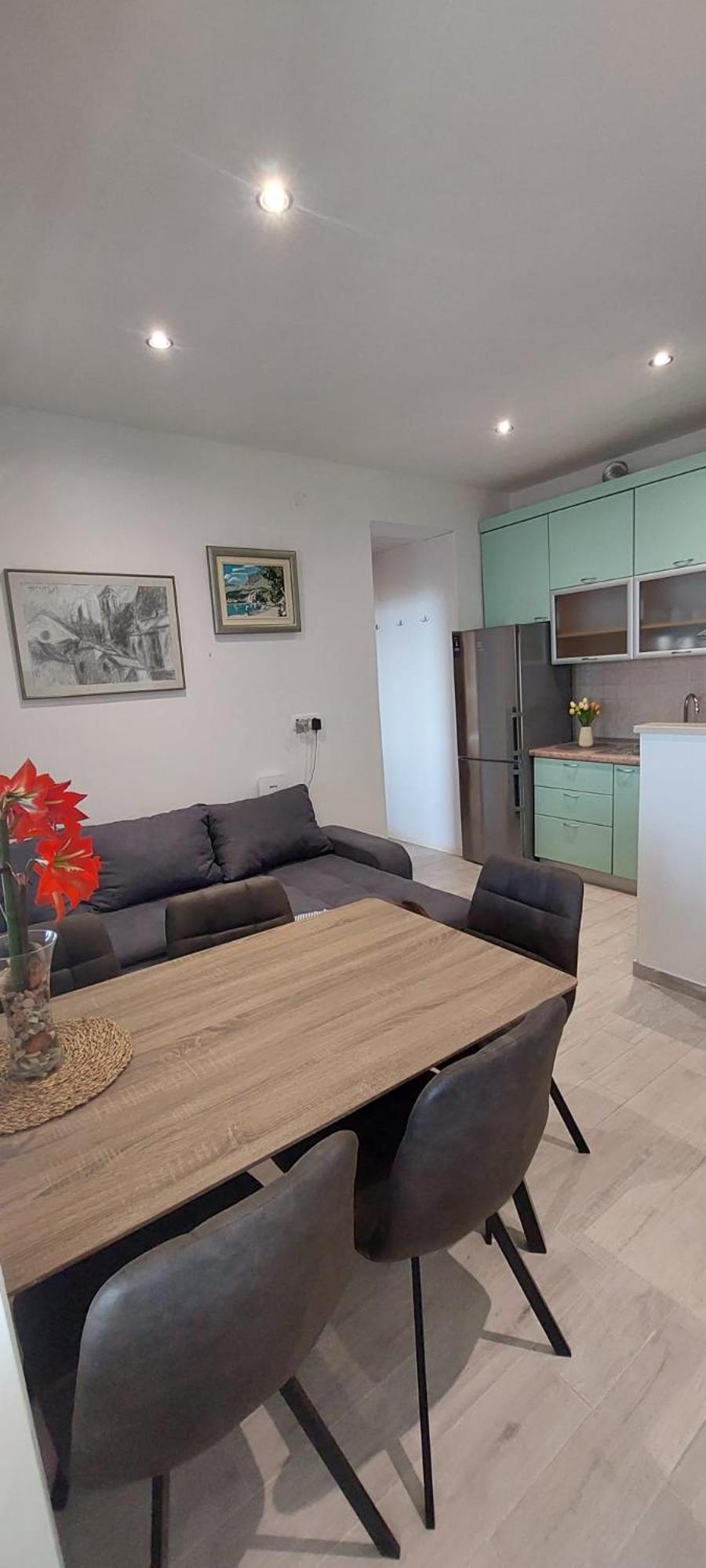 Apartment Toncica Omis Exterior photo